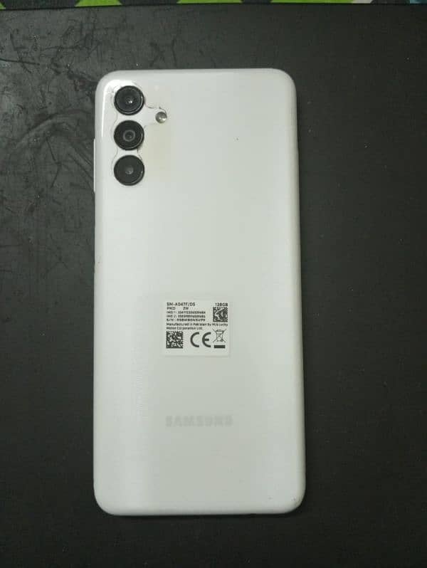 Samsung galaxy A04S 0