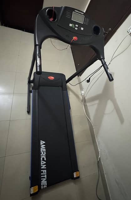 Treadmill (Running Machine) 2