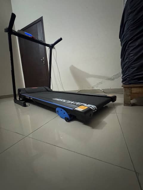 Treadmill (Running Machine) 4