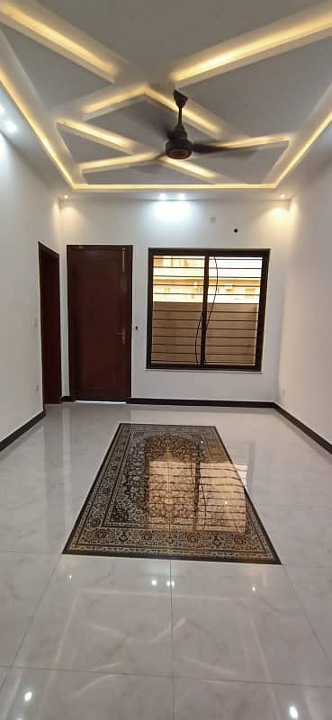 Best location FMC House For Sale 10