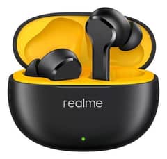 Realme Buds T100 box pack.