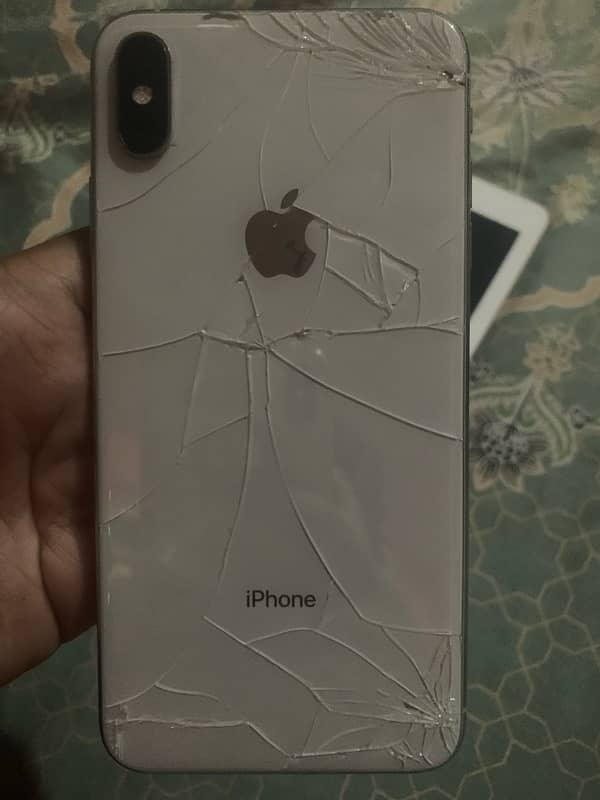 Iphone Xs max Pta Approved 3