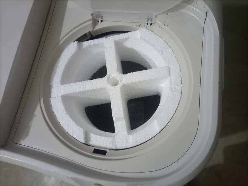 Washing Machine with dryer 8