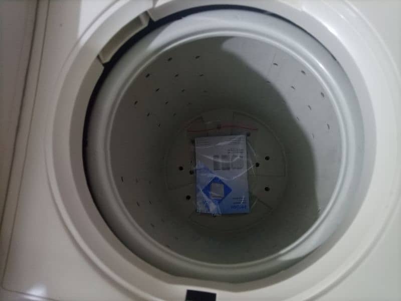 Washing Machine with dryer 9