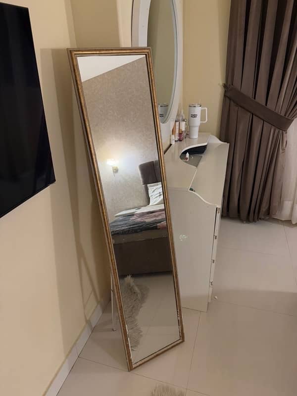 dressing table with side tables 2