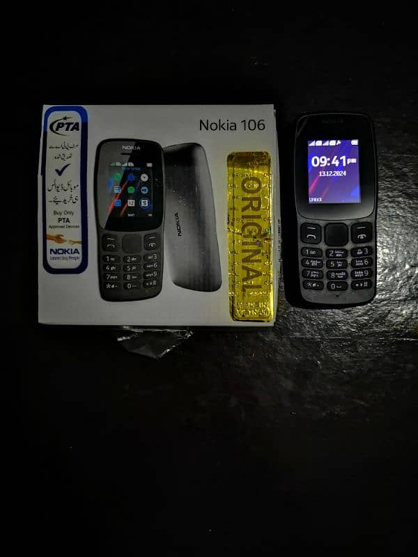 Nokia 106 Just Box Open 3