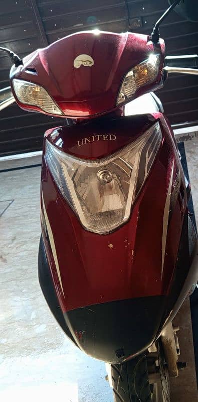 united scooty 4