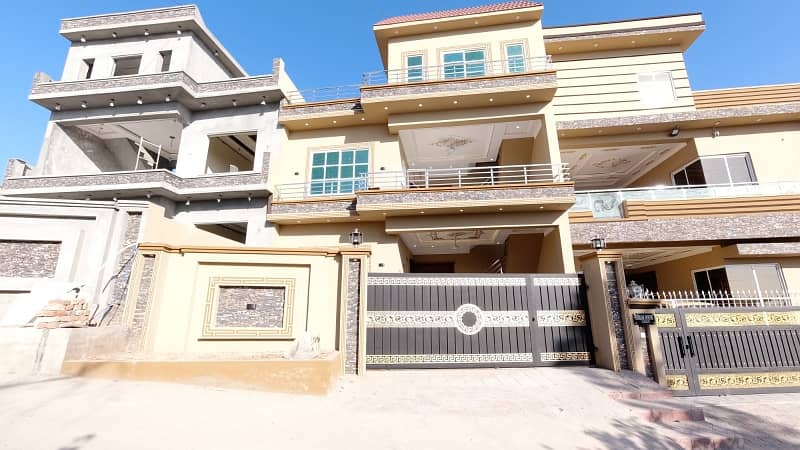 10 Marla Double Story Double Unit House Available For Sale. 0