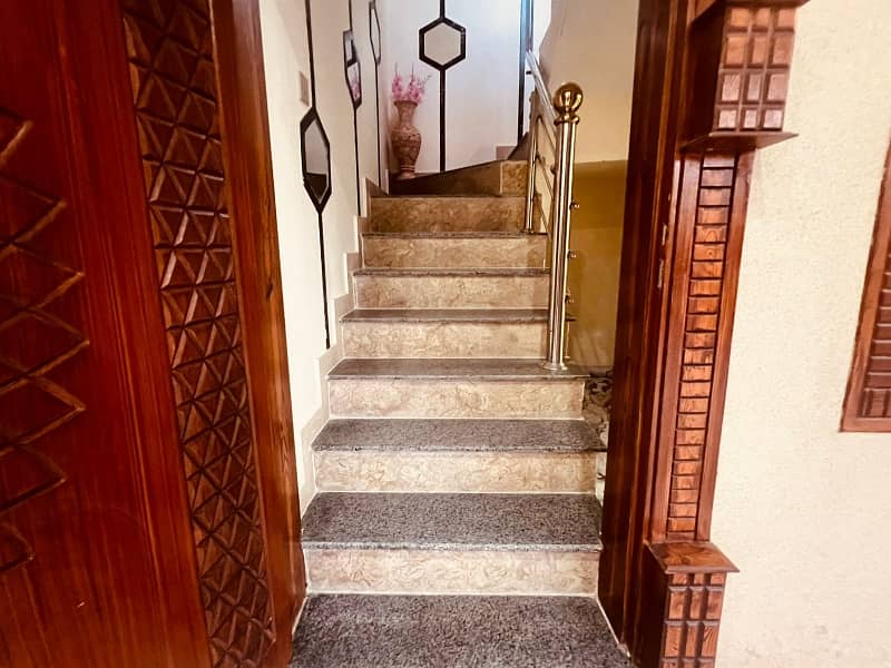 10 Marla Double Storey Double Unit House Available For Sale . 16