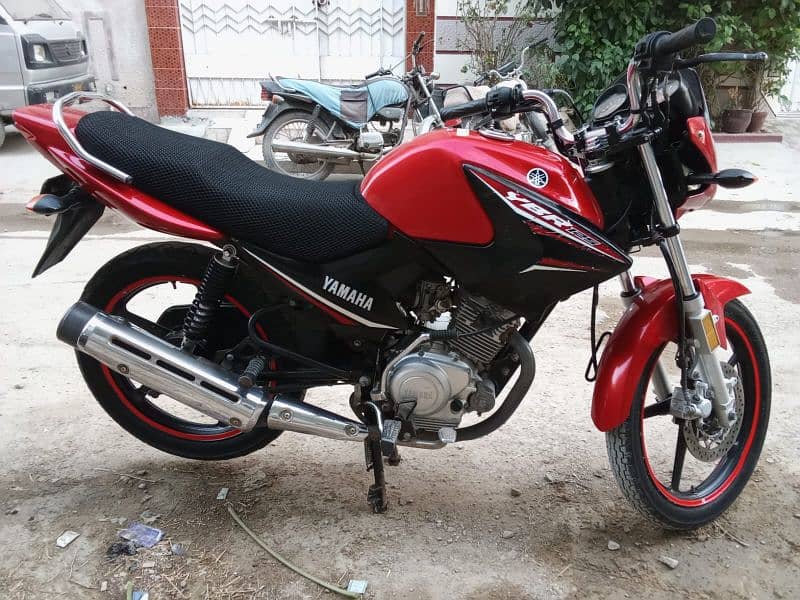 YBR 125/2022 MODEL FOR SELL 330000 1