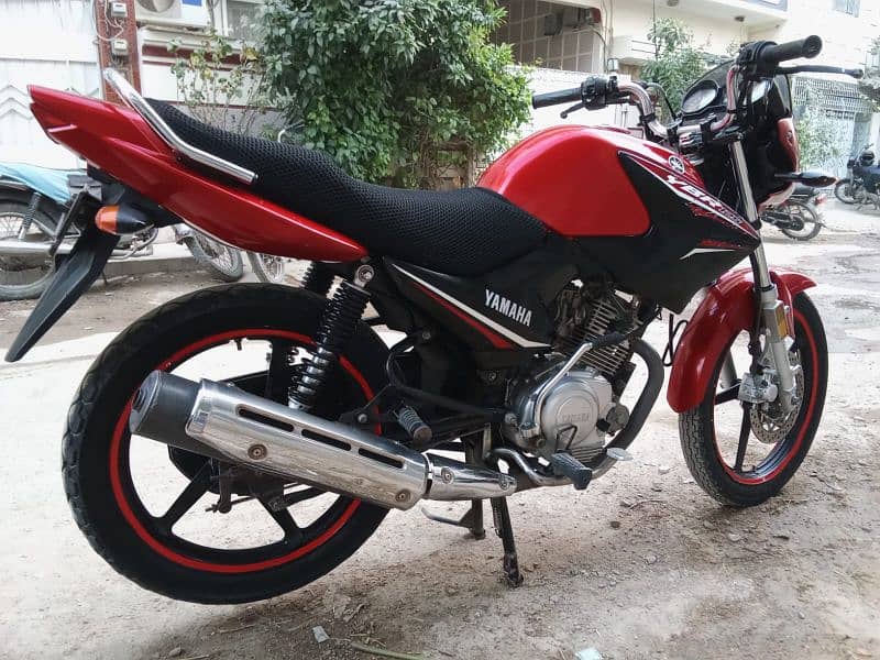 YBR 125/2022 MODEL FOR SELL 330000 9