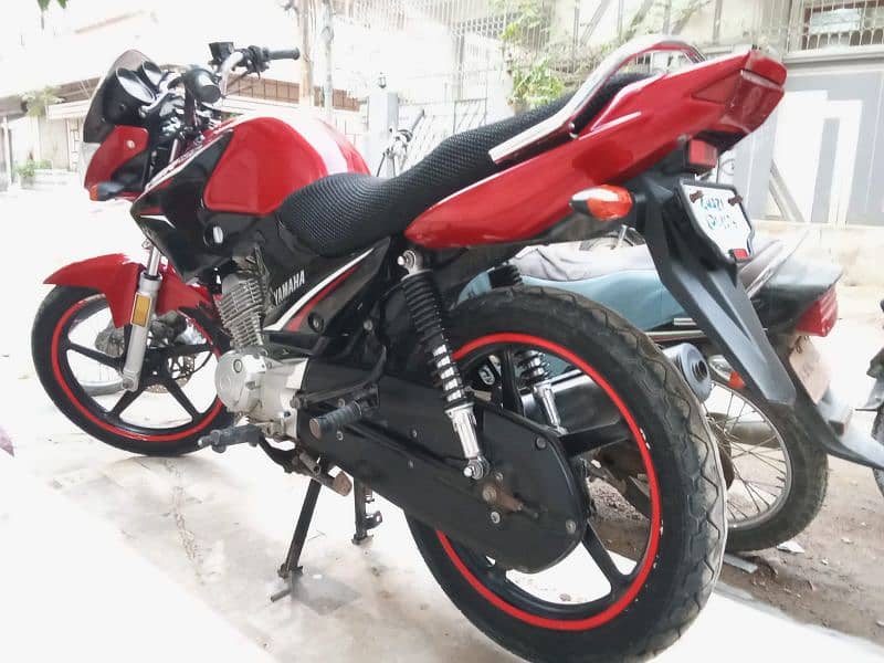 YBR 125/2022 MODEL FOR SELL 330000 15