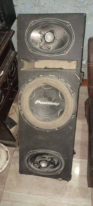 pioneer brand woofer 0