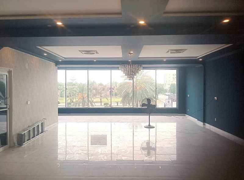 5 Marla Commercial Hall For Rent On Main Boulevard Sector C, Bahria Town Lahore 0