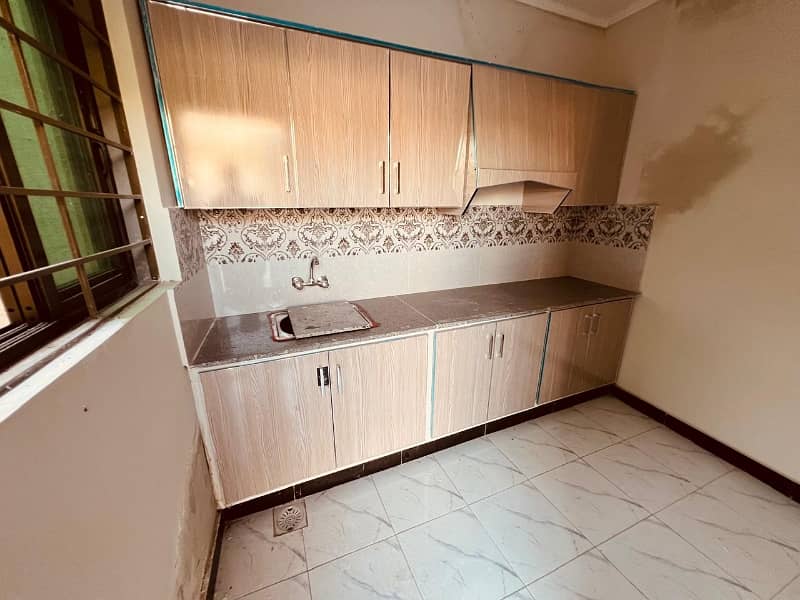 10 Marla Double Storey Double Unit Brand New House Available For Sale. 40