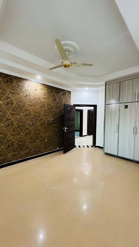 1 Kanal Double Storey Double Unit House Available For Sale In Gulshan Abad 6