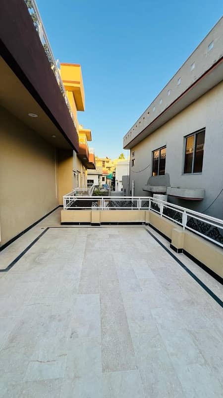 1 Kanal Double Storey Double Unit House Available For Sale In Gulshan Abad 45