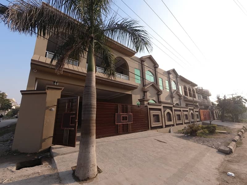 Main Double Road In Gulshan Abad Sector 2 House For Sale Sized 11 Marla 1