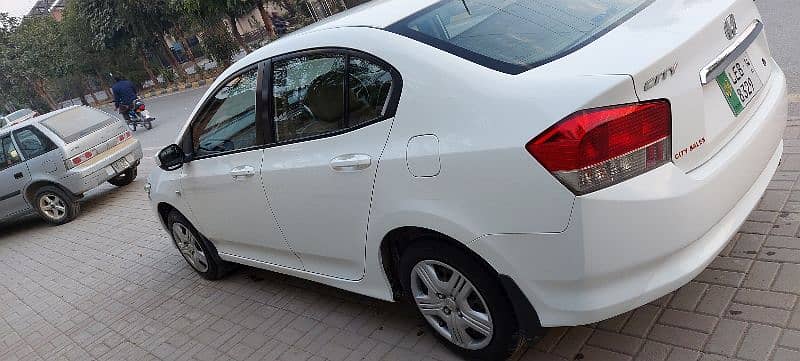 Honda City IVTEC 2014 3