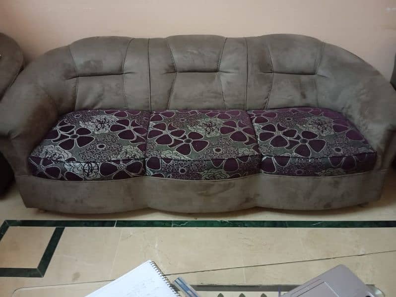 Home Sofa's in good condition 4