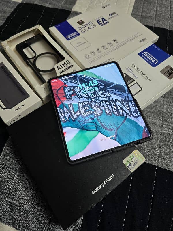 Samsung  fold 5  12gb 512gb black official PTA 3