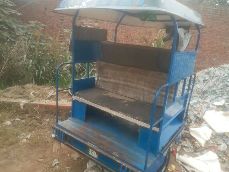 rickshaw hd110 urgent sale 0