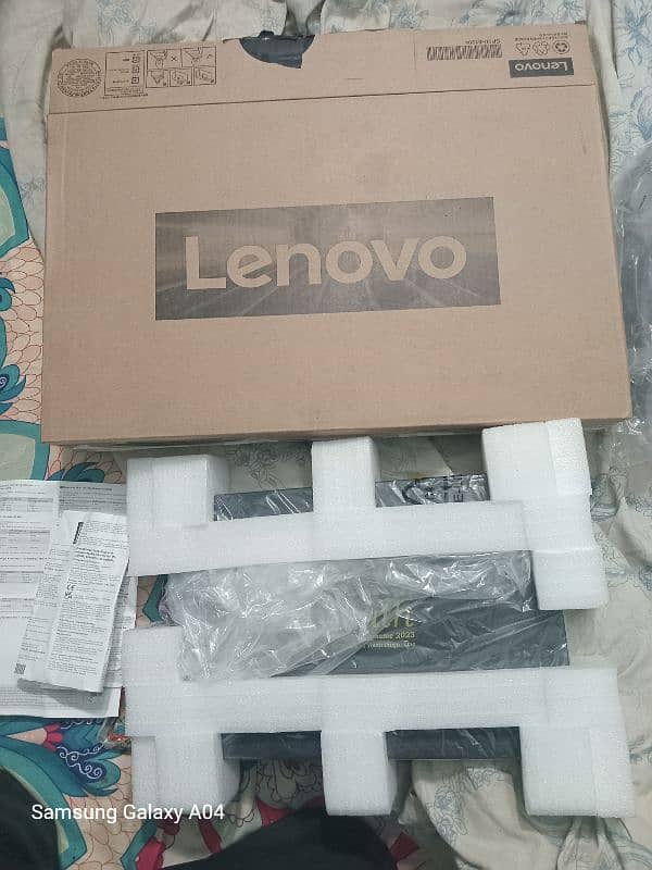 Lenovo v14 g3 Brand new 12 Generation Core i5 256ssd/8ram 2