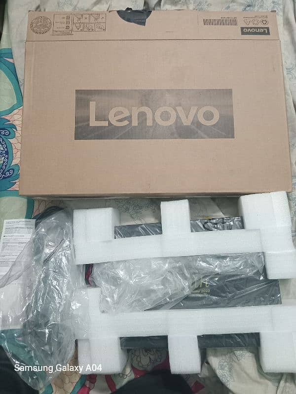 Lenovo v14 g3 Brand new 12 Generation Core i5 256ssd/8ram 4