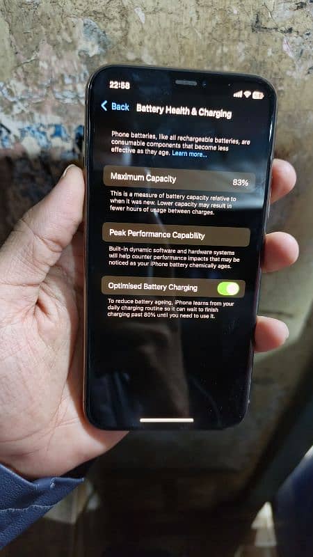 iphone 11 pro 256Gb Factory Unlock NON PTA 6