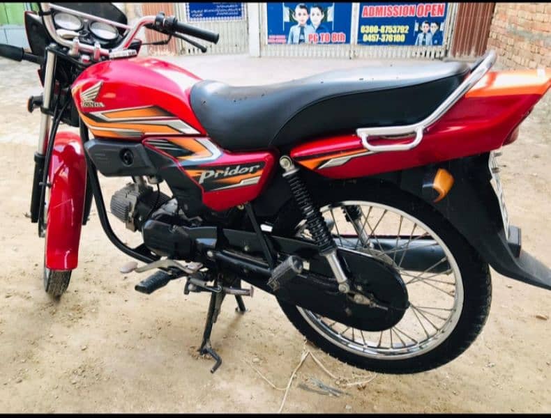 Honda pridor 2022 model neat condition 3