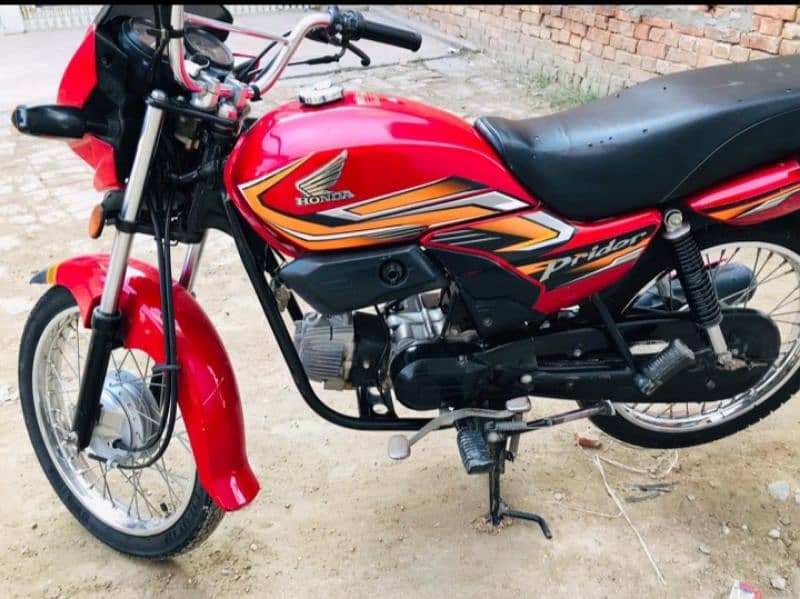 Honda pridor 2022 model neat condition 4