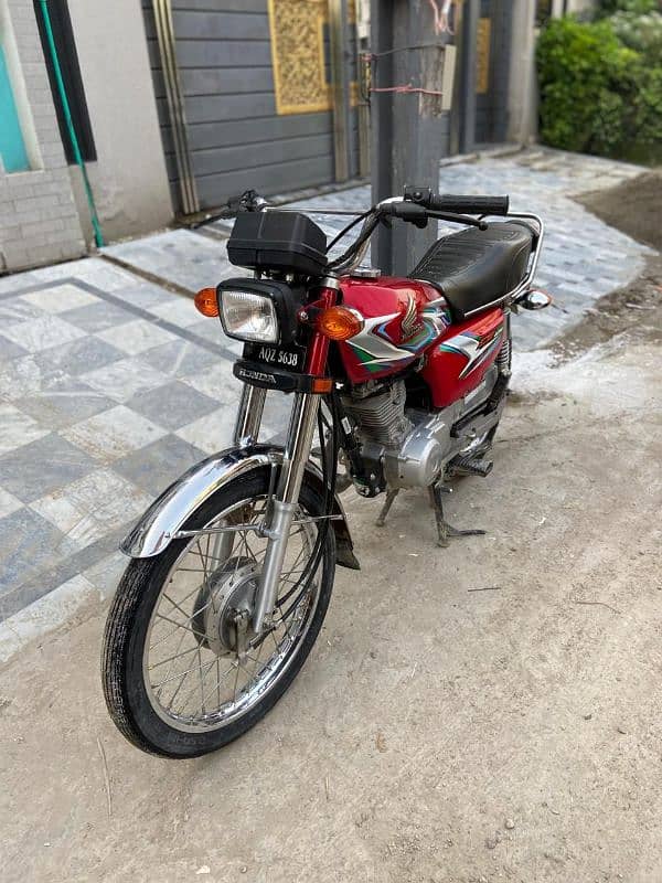 honda 125 2023 6