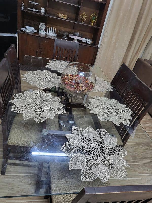 6 seaters dining table 1