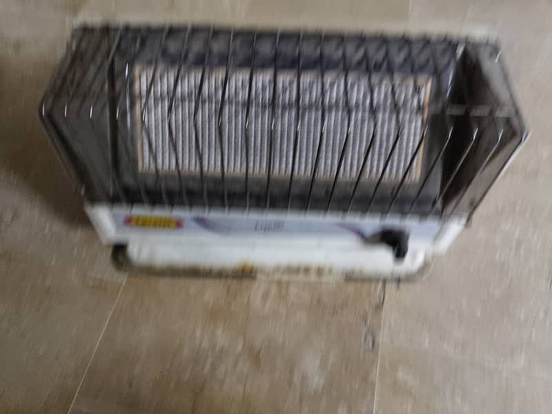 Gas heater for sale in excellent condition 1