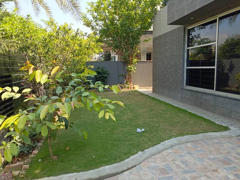 20-Marla Modern Bungalow Fully Furnished in DHA Phase-5 Block G available for Rent 2