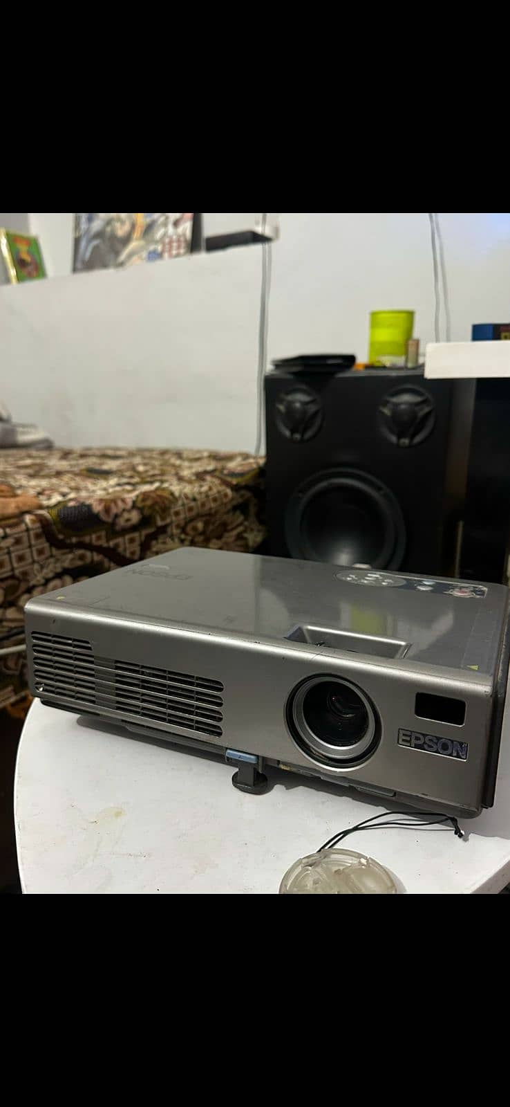 EPSON PROJECTOR EMP732 1