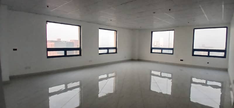 Brand New 813 Square Feet Office Available For Rent In Grand Square Mall main boulevard Gulberg 3 7