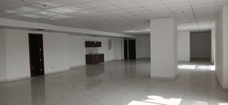 Brand New 2132 Square Feet Office Available For Rent In Grand Square Mall main boulevard Gulberg 3 4