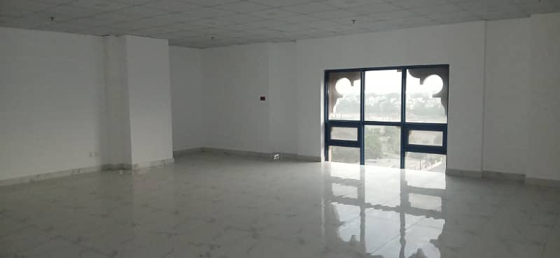 883 Square Feet Office Prime Space Available For Rent In Grand Square Mall 1