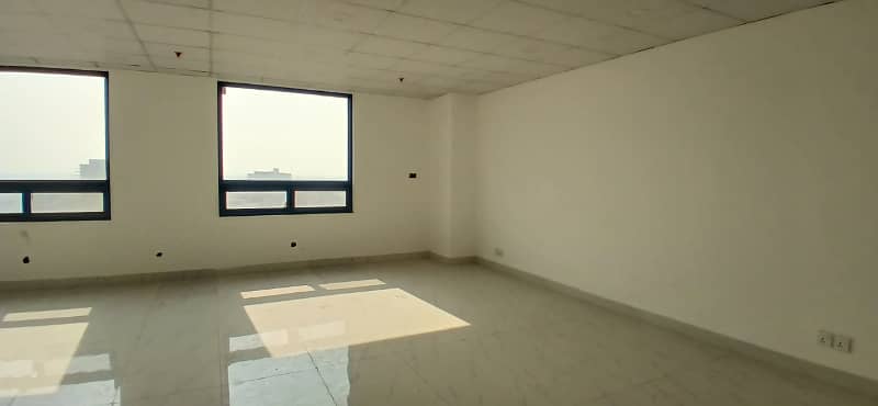 693 Square Feet Office Available For Rent In Grand Square Mall main boulevard Gulberg 3 3