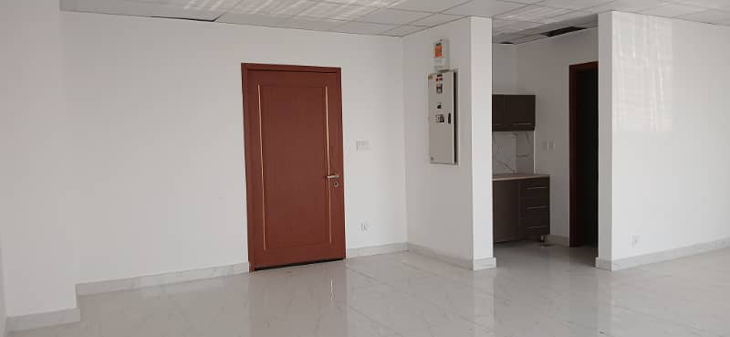 693 Square Feet Office Available For Rent In Grand Square Mall main boulevard Gulberg 3 13