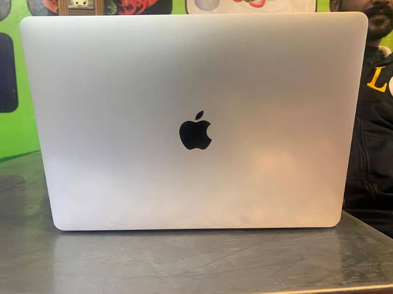 apple Macbook pro 2019 fixed price 0