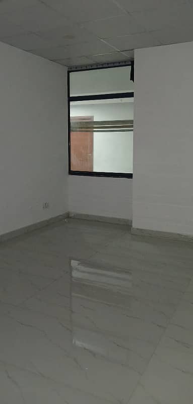 270 Square Feet Office Prime Space Available For Rent In Grand Square Mall 1