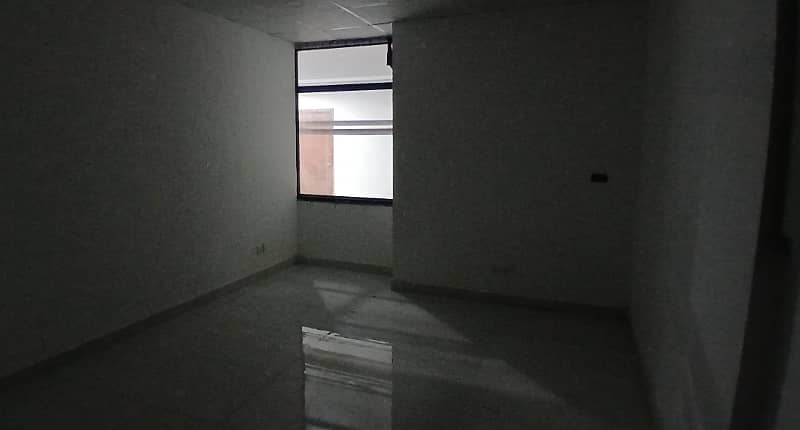 270 Square Feet Office Prime Space Available For Rent In Grand Square Mall 2