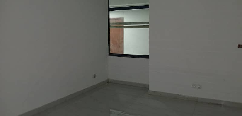 270 Square Feet Office Prime Space Available For Rent In Grand Square Mall 3