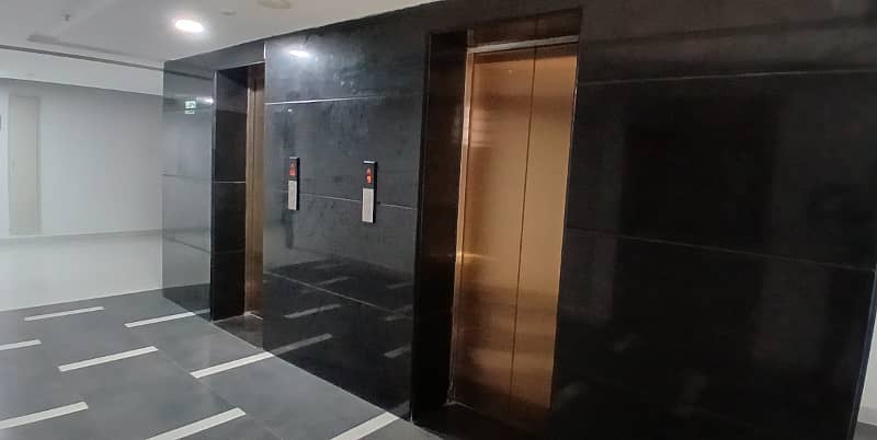 270 Square Feet Office Prime Space Available For Rent In Grand Square Mall 8