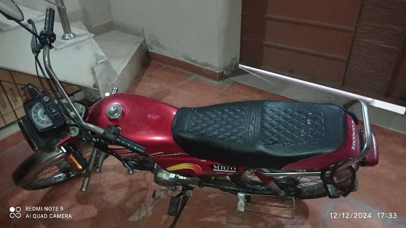 metro 70 cc is for sale. 5