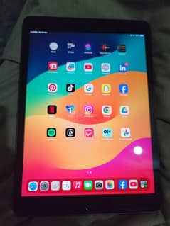 iPad 7 32GB