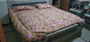 Bed, Double Bed, Double beds, King bed with dressing and side tables