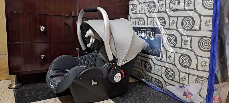 Baby carrycot | 3 in 1 carrycot (carrier / car seat / rocker) 1